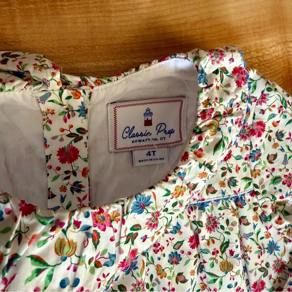 Classic Prep Floral Long Sleeve Dress - Picture 2 of 3